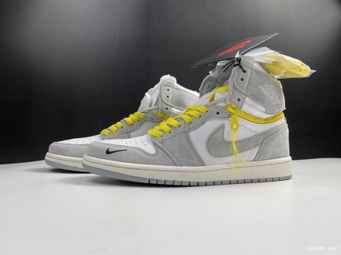 CW6576-100 High Light 1 Switch Smoke Jordan Air 0721